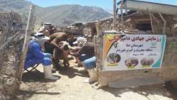 ارائه خدمات بهداشتی رایگان به دامداران عشایر و روستایی منطقه کم‌برخوردار «کت سیاه» شهرستان دنا