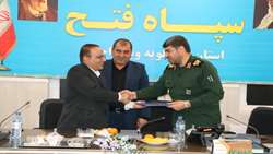 تفاهم‌نامه جدید سپاه و جهاد/کشاورزان برای افزایش تولیدات آموزش می‌بینند